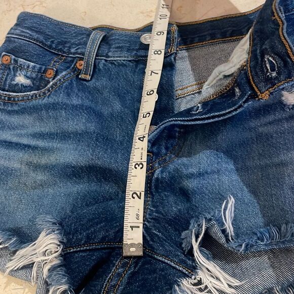 Levi’s short cutoff frayed denim shorts button fly SZ /4 - Picture 5 of 12